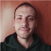 Offro lezioni per approfondimenti sulle lacune nel campo informatico.